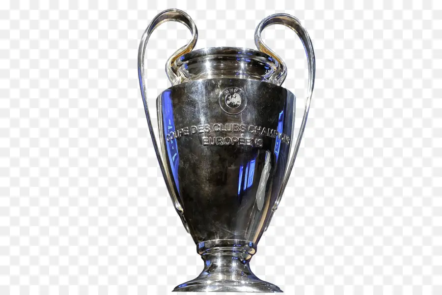 Trofi Liga Champions，Sepak Bola PNG