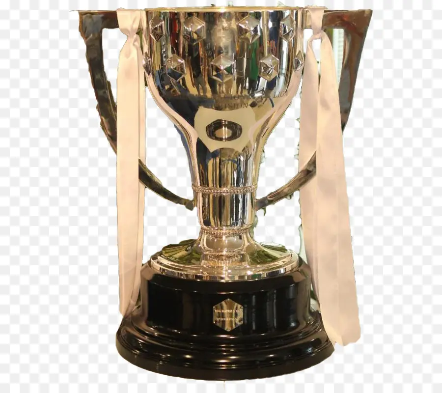 Piala，Menghadiahkan PNG