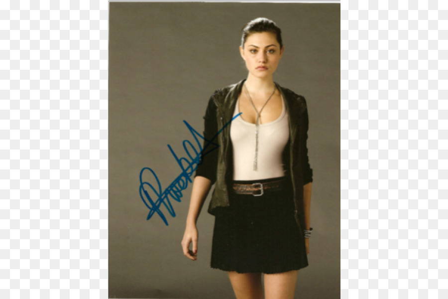 Phoebe Tonkin，Rahasia Lingkaran PNG